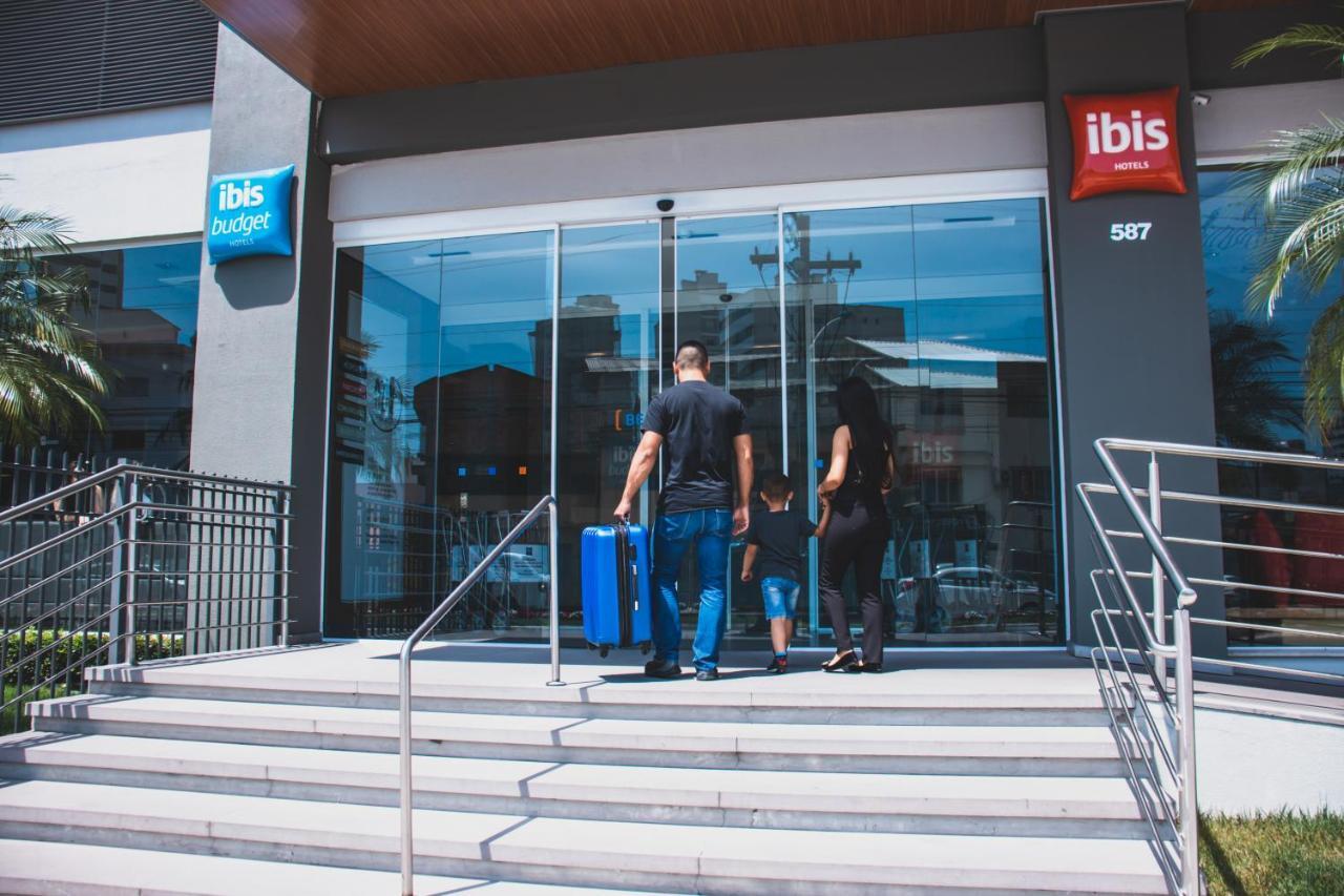 Ibis Budget Navegantes Itajai Exterior photo